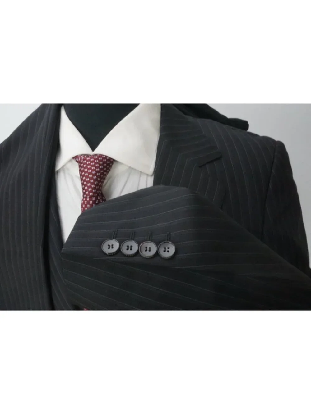Gucci Black Striped 100% Wool 2 Pc Suit Jacket Pants 46 EU BRAND NEW